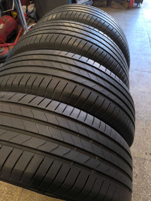 215 65 17 Bridgestone 4бр. Летни DOT 24