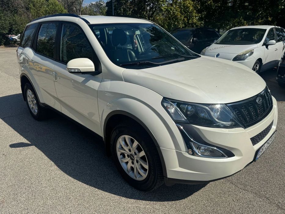 Mahindra XUV 500 Mahindra XUV500 4X4 7 locuri