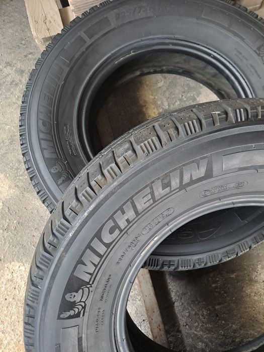 Шины балоны 225 / 75 / 16С цешки всесизонка