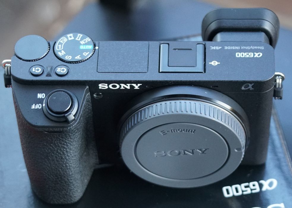 Продам фотоаппарат  sony 6500