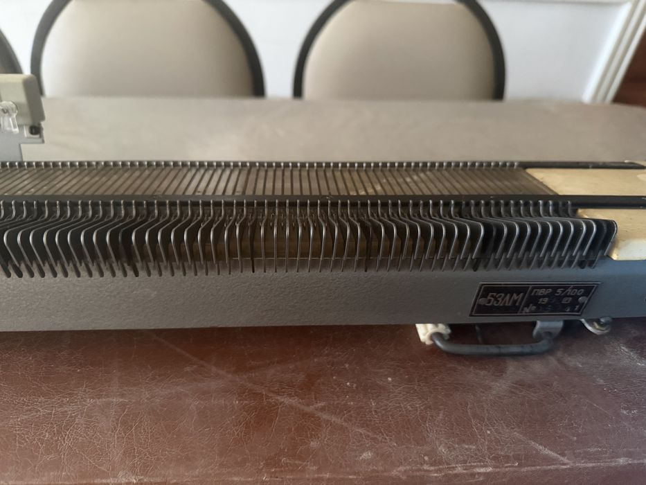 вязальная машинка продаётся