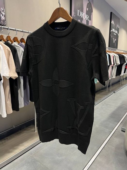 Tricou Louis Vuitton calitate Premium