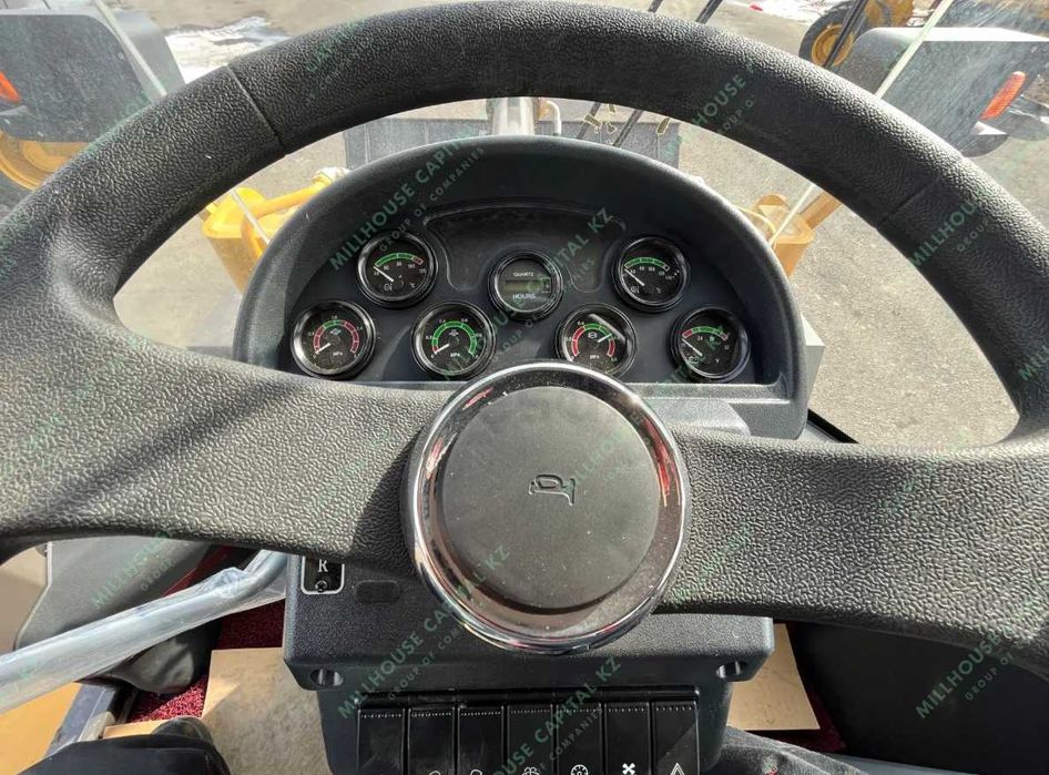 Фронтальный погрузчик LOVOL FL935