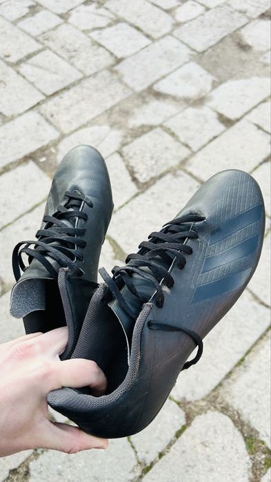 Футболни обувки Adidas 41.5