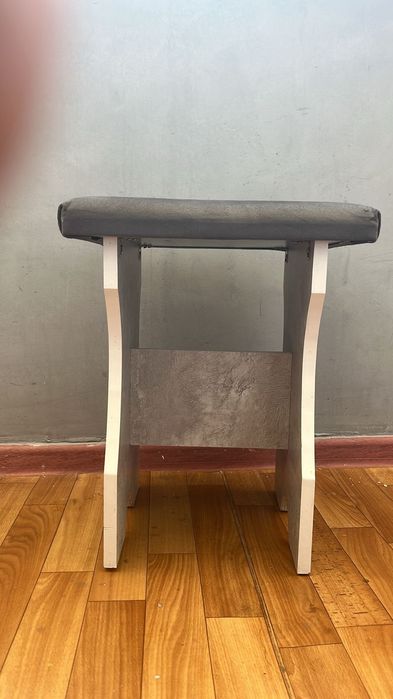 Стол       стулья.