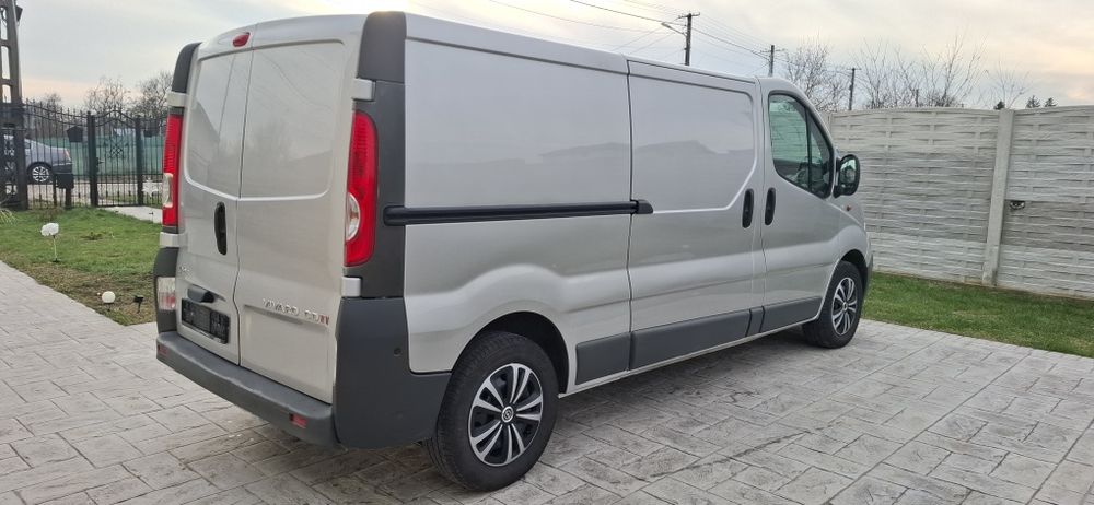 Opel Vivaro/Renault Trafic T5 Lung 2013 A/C 2.0/114cp