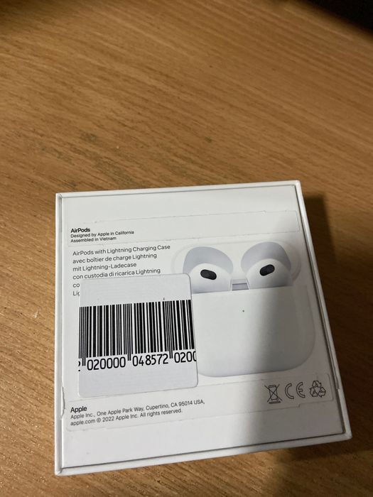 Слушалки AirPods 3