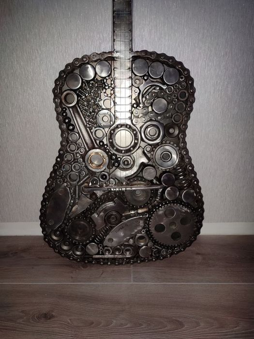 Продам гитару эксклюзив