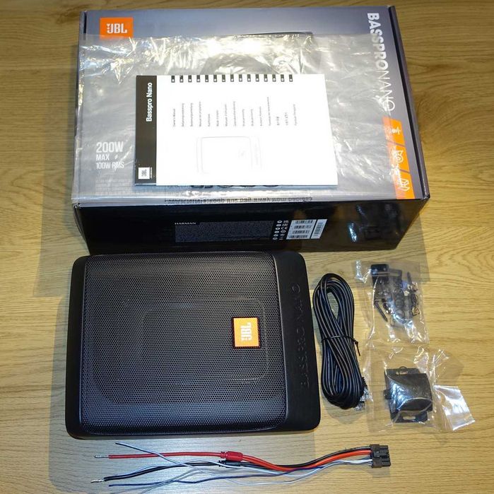 Vand subwofer auto JBL BassPro Nano, ca nou, 750 lei