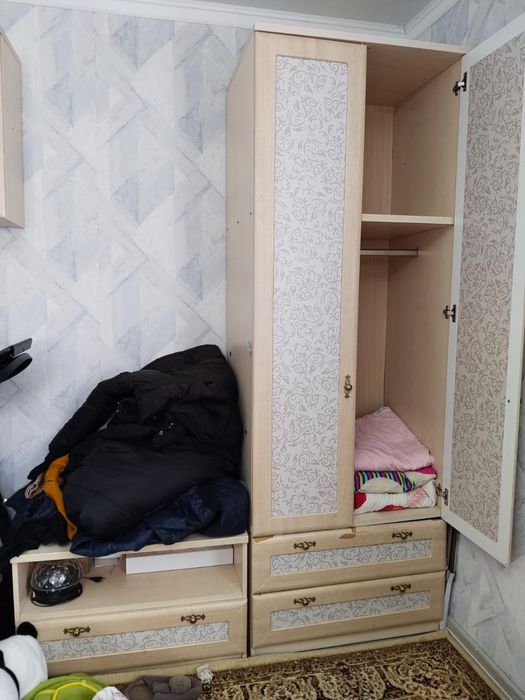 Отдам даром шкафы