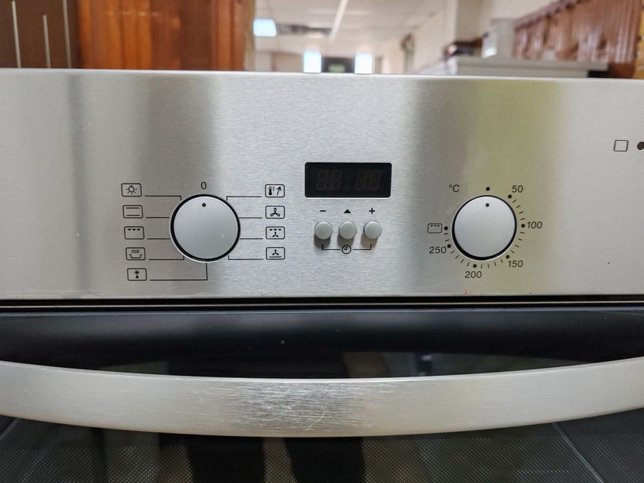 Иноксова фурна за вграждане Миеле Miele Made in Germany с 2 години гаранция!