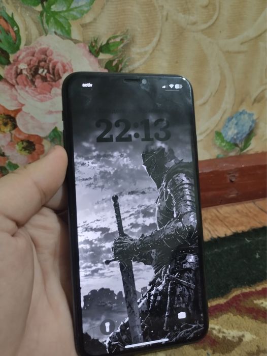 11 pro max продаю