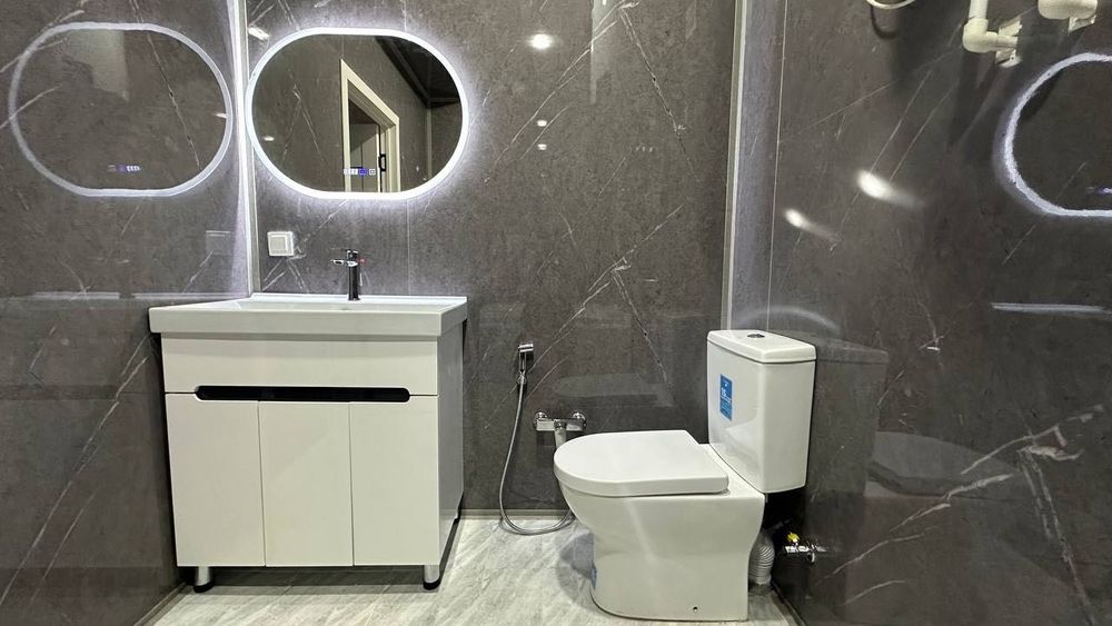 Срочно продаётся в центре  9.5 сот 10 ком