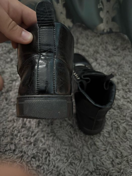 Balenciaga arena