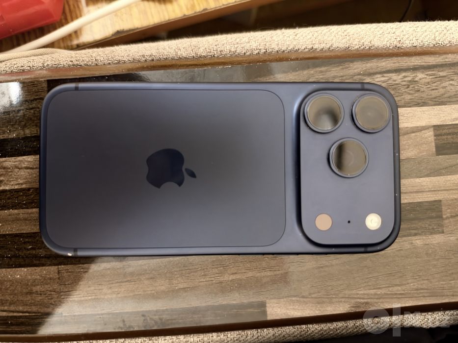 iPhone 17 pro 256gb e sim
