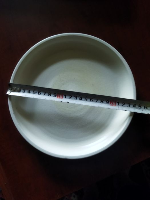 Продам поддоны для больших горшков