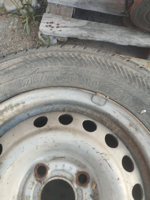 Продам шины не дорого 17-16