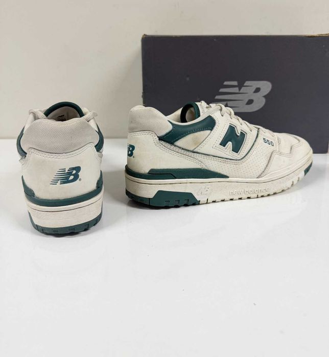 New Balance  550