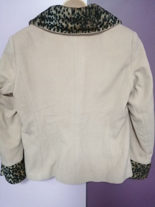 Палто от вълнен плат с вата