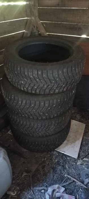 Зимняя резина 215/55/16