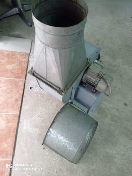 Exhaustor Ventilator industrial centrifugal cu motor