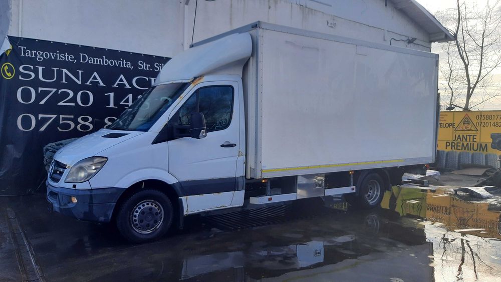 Dezmembrez Mercedes Sprinter w906 3.0 v6 Automat OM642 Far Xenon/Dubla