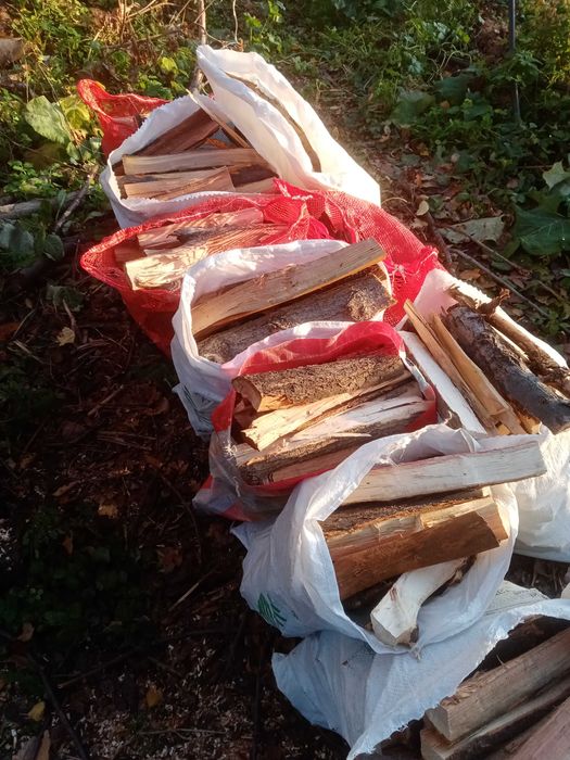 Дрова в мешках продам