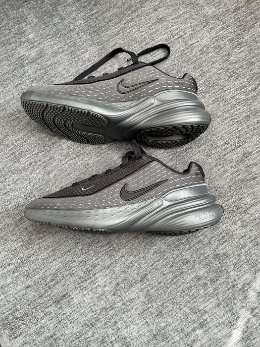 Маратонки Nike UPLIFT SC