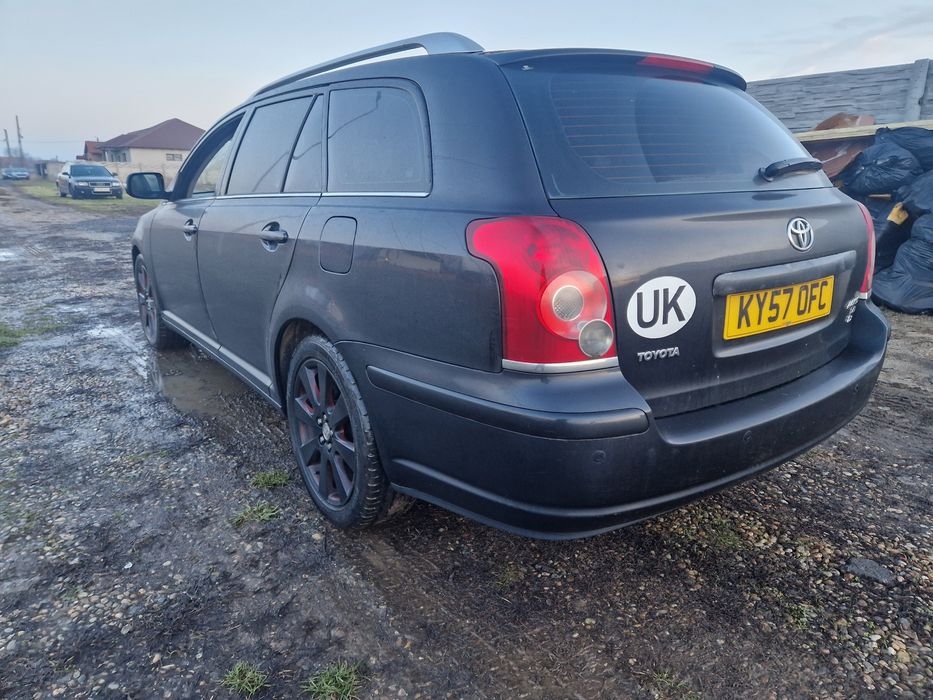 Dezmembrez Toyota Avensis T25 2.0 126 cp 1AD-FTV 2006-2009