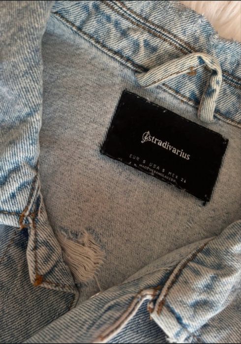Jachetă din denim Stradivarius