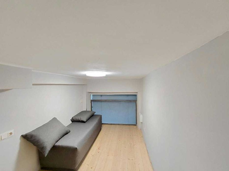 Дава се под наем Магазин в София, Център - 18 кв.м за 350 € - Снимка #4