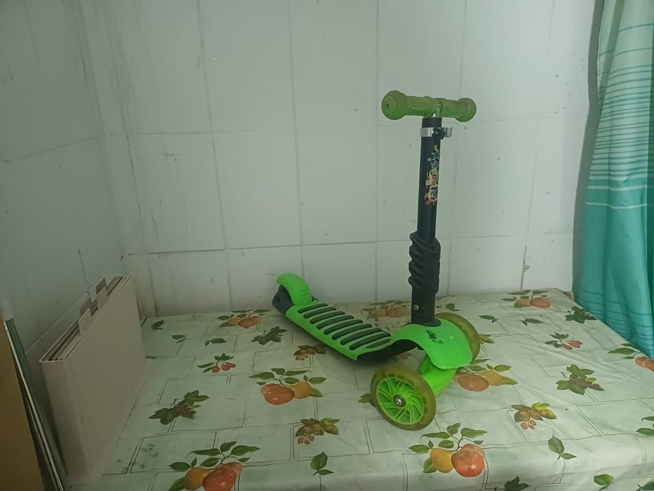 Самокаты детские б/у.