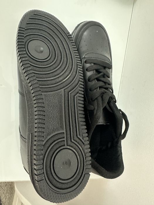 Adidasi Nike Air, marime 44, barbati - tenisi
