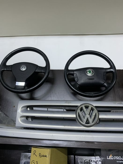 Рули в продаже на Audi Volkswagen