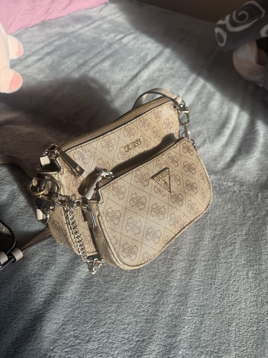 Чанта Guess