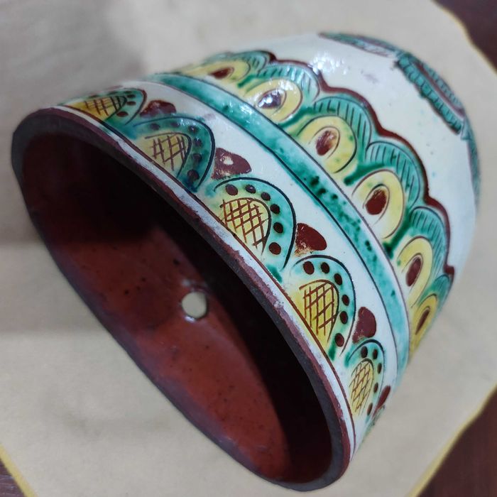 Керамический кувшин-вазочка на стену