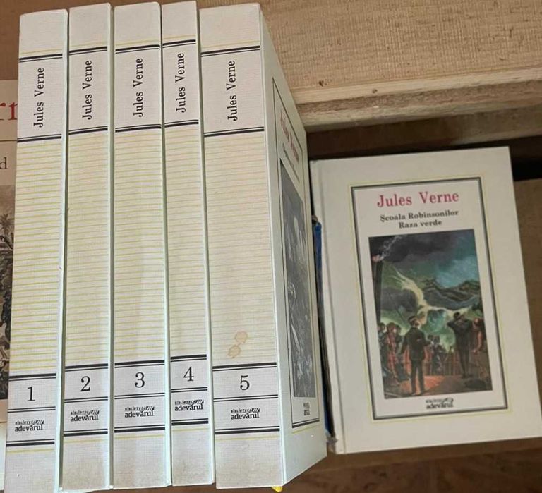 Jules Verne colectie Adevarul (40 volume) + 16 volume individuale