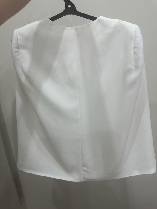 Продам стильный белый пиджак MANGO Suit