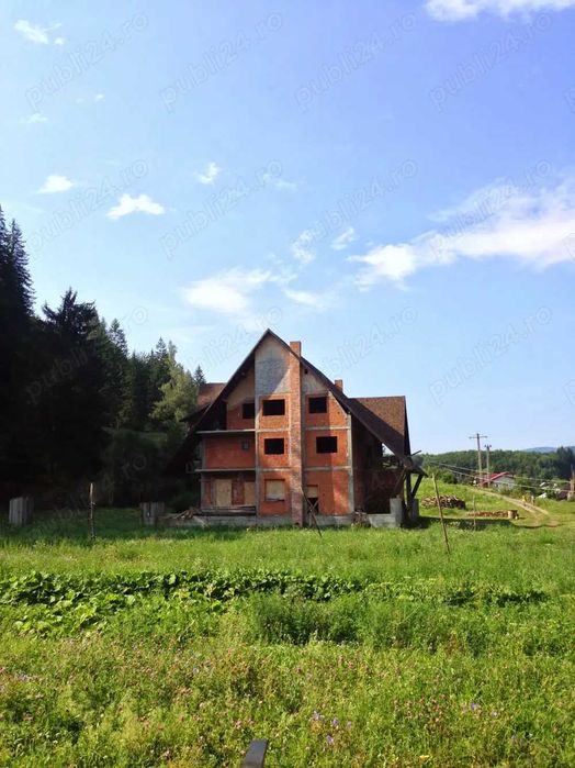 vand teren si pensiune, la rosu valeni stanisoara, malini, suceava