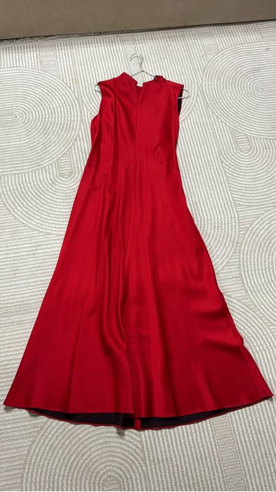 Zara в идеальном состоянии