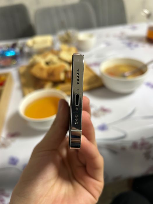 iPhone 13 Pro в отличном состонии