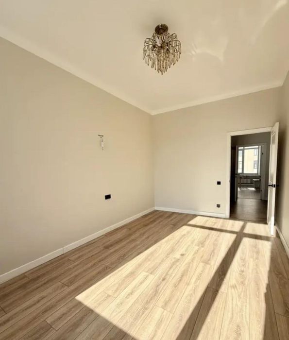 Продается  3 комнатная квартира