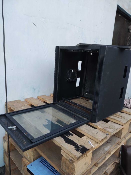 Серверный шкаф 50х55х45