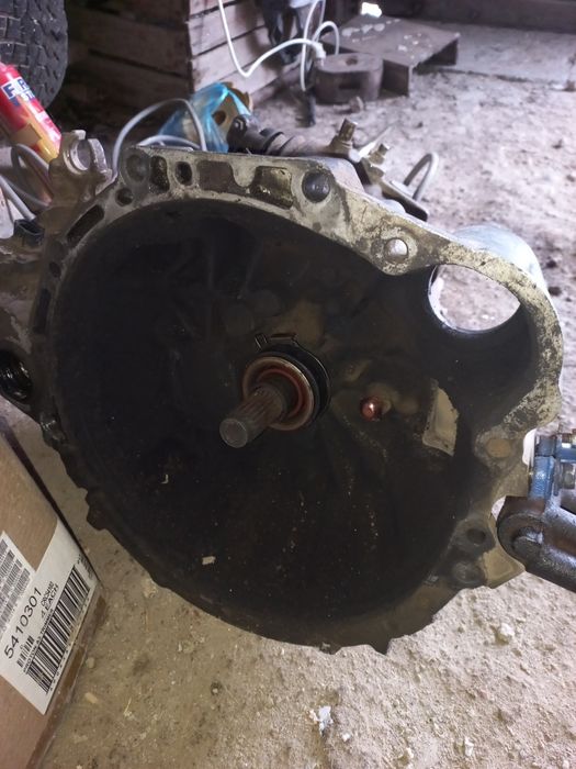 Коробка камри 10