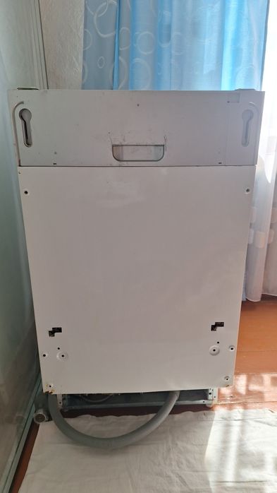 Посудомойка на 9 персон