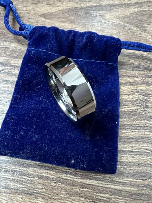 Пръстен от Волфрамов карбид