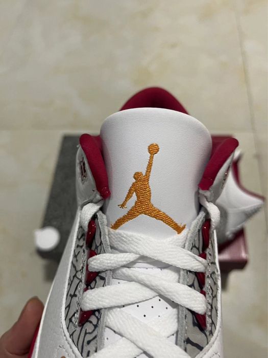 Air Jordan 3 Retro "Cardinal Red"