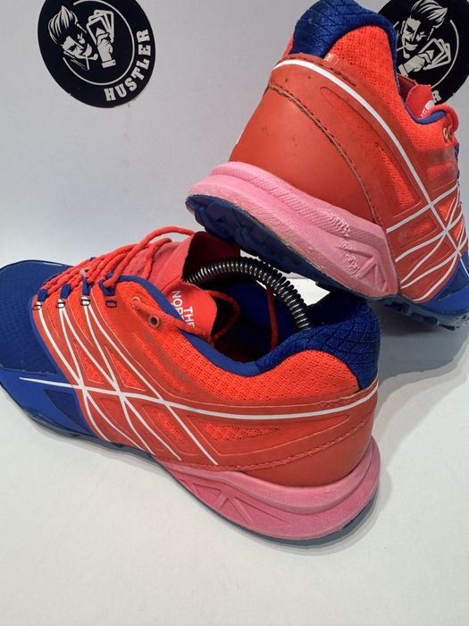 Маратонки THE NORTH FACE ULTRA MT . Размер 40