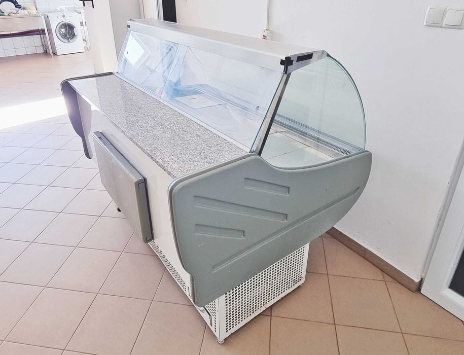 Vitrină frigorifică orizontala | Carne, lactate | Ipotesti | Suceava