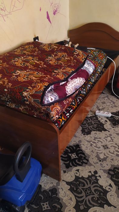 Продам детскую кроватку